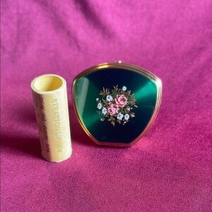 Rare Elegant Green and Gold Floral  lipview mirror made instratton England